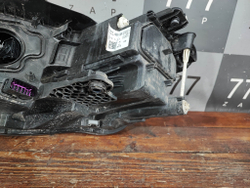 Фара правая LED Volkswagen Touareg 3 Оригинал целая 761941036B