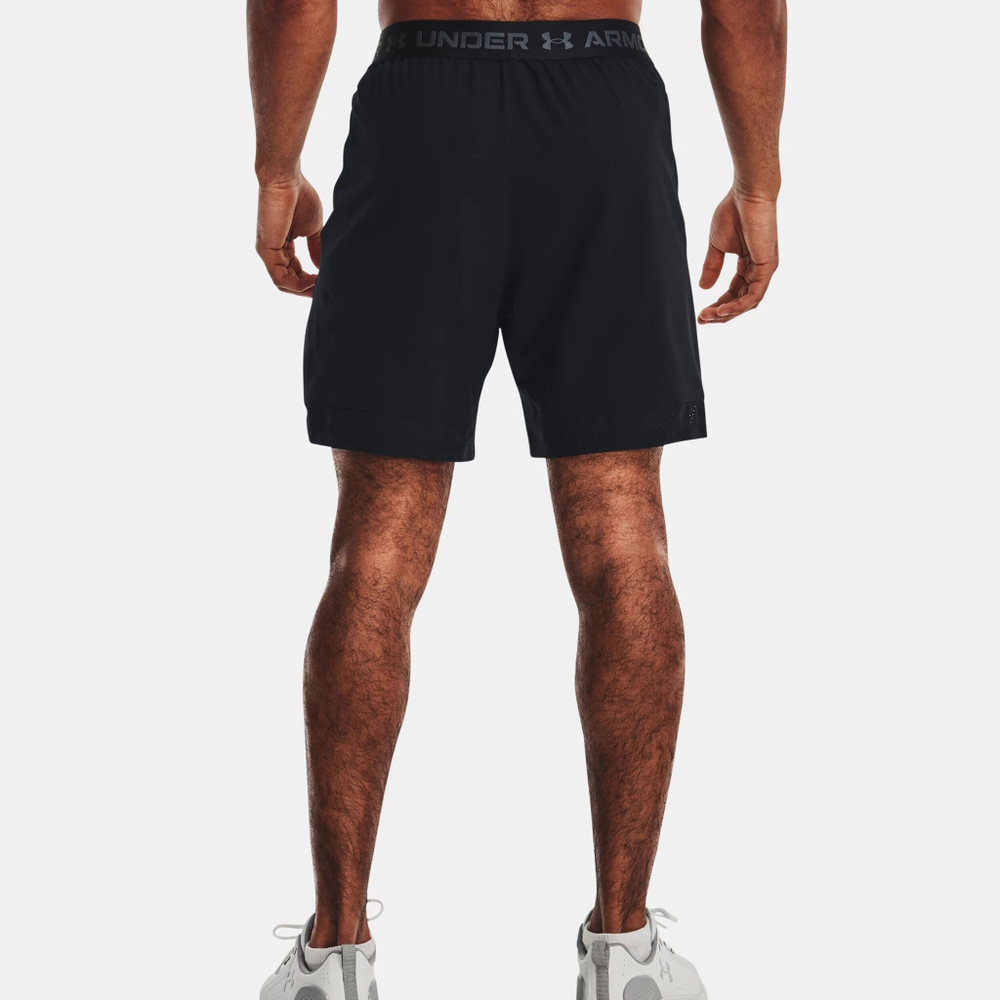 Мужские теннисные шорты Under Armour Vanish Woven 6in Shorts Men - Black