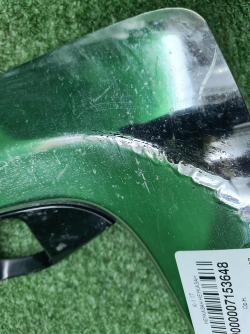 Накладка ПТФ левая Lexus LM (2019-2023)