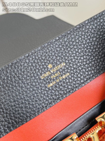 Louis Vuitton Capucines MM