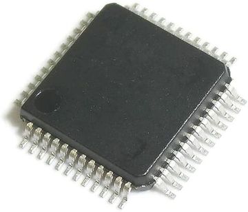 Микроконтроллер CY7C136-55NC / PQFP-52