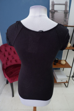 Футболка H&M из вискозы 42 размер