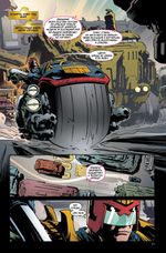 Комикс Судья Дредд. Год первый.