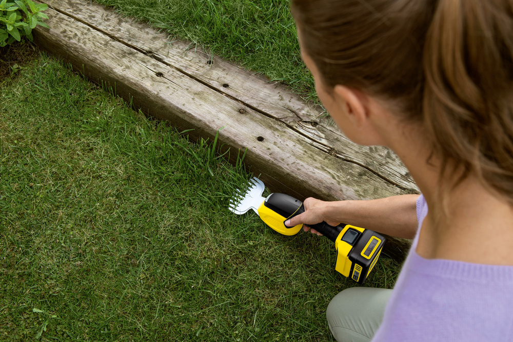 Аккумуляторные ножницы для травы GSH 18-20 Battery