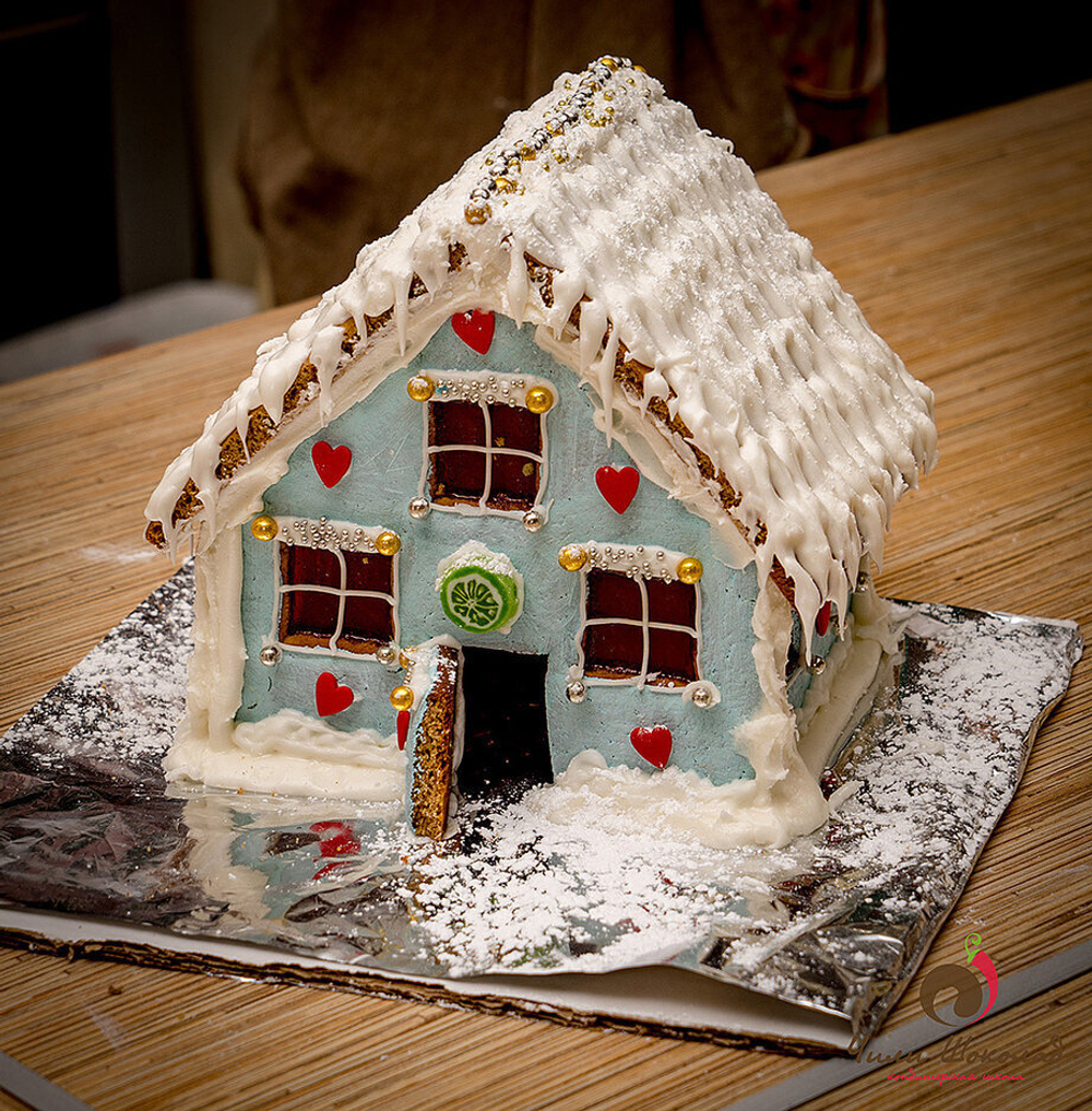 БОЛЬШОЙ ПРЯНИЧНЫЙ ДОМИК (21 см) - семейный мастер-класс-практика