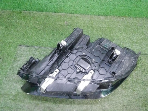 Фара правая BMW 8er G14 G15 G16 (2018-2022) Laser