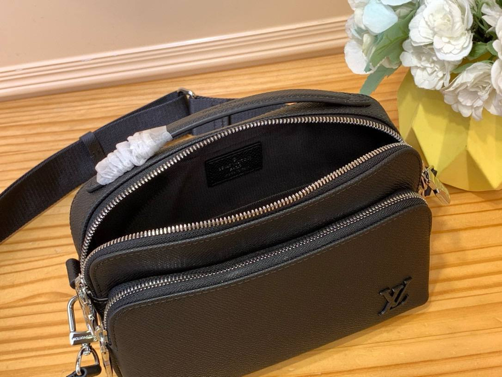 Сумка Louis Vuitton