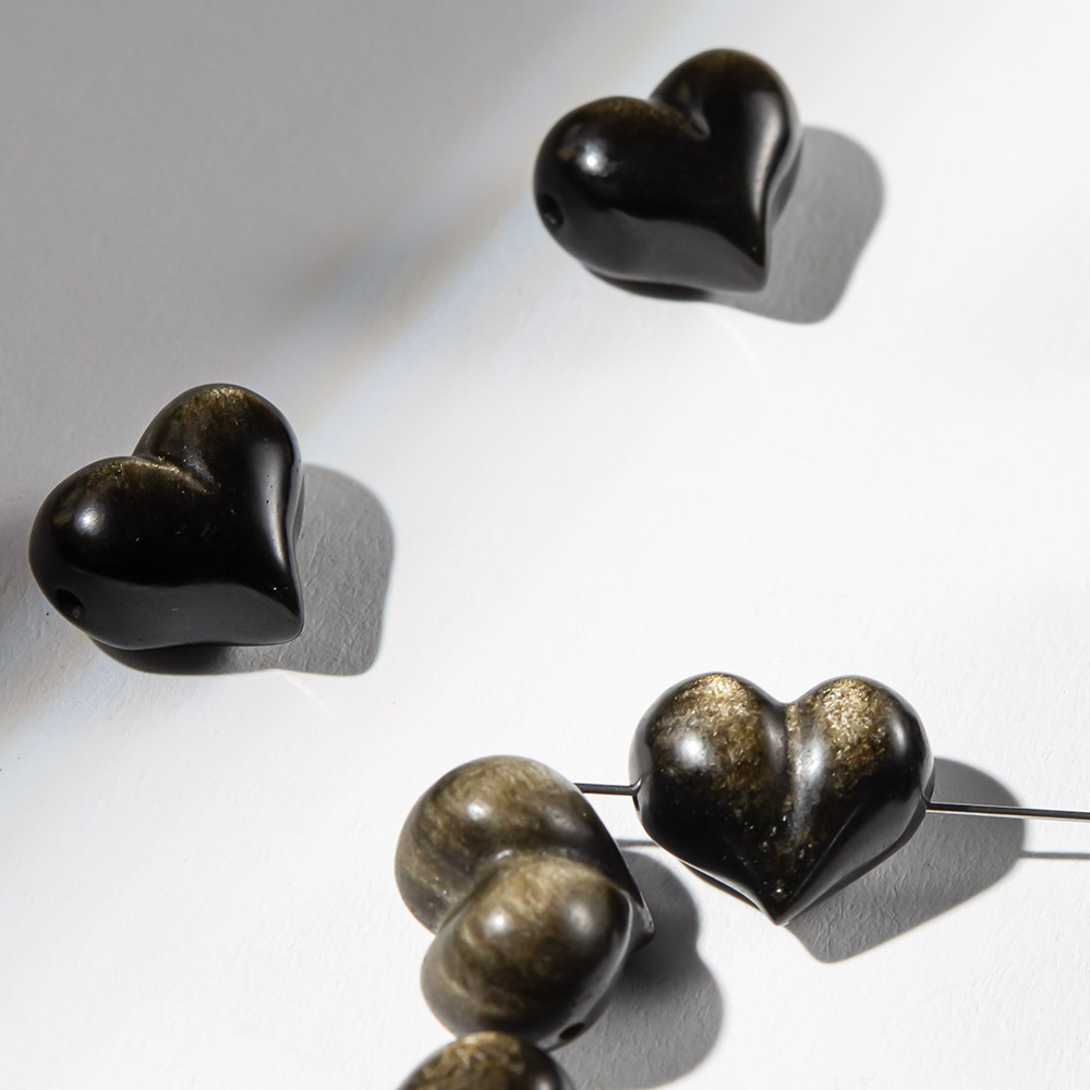 Сердце из натурального золотого обсидиана, 14*16,5мм