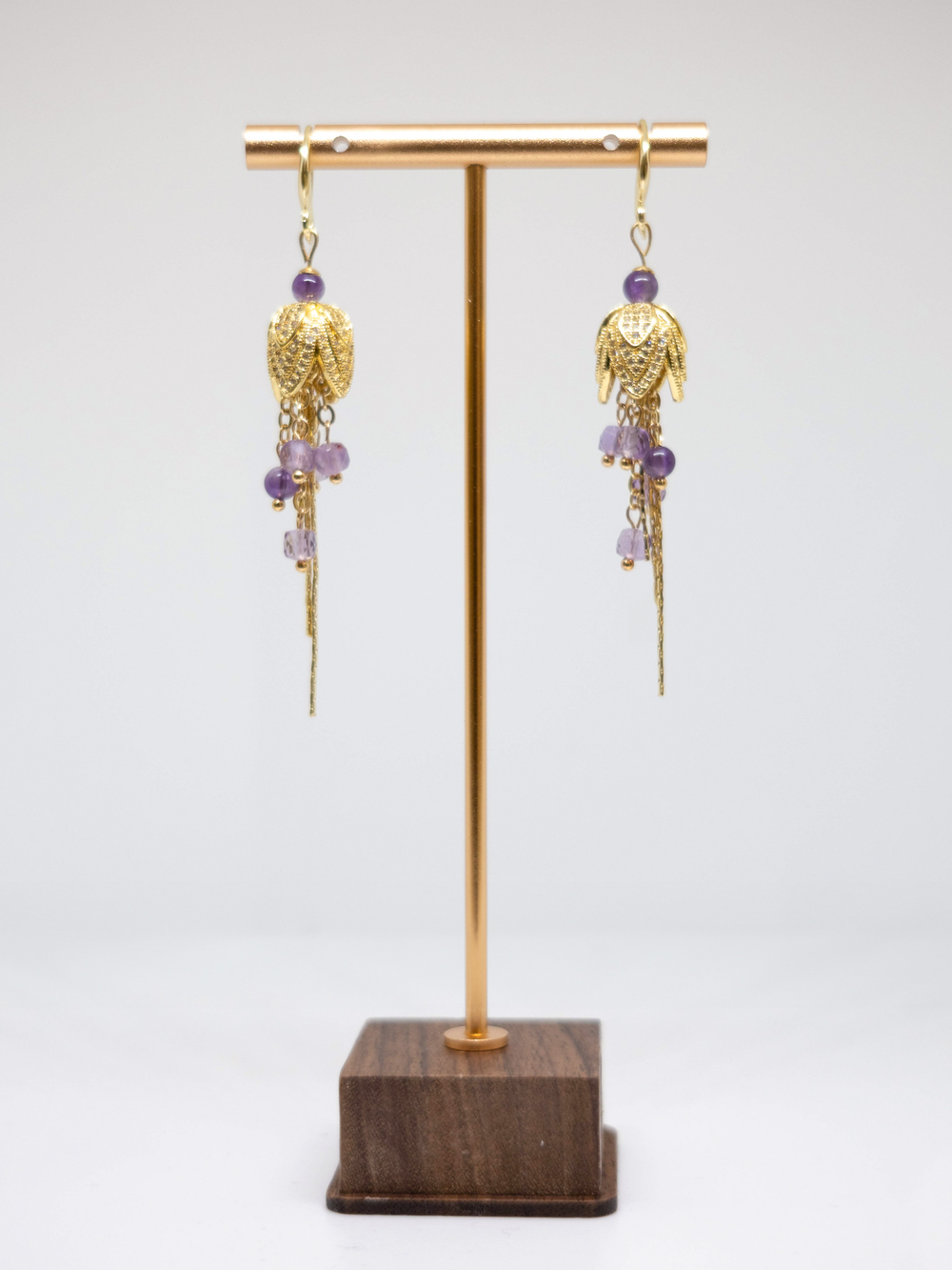 Серьги из аметиста в ювелирной огранке