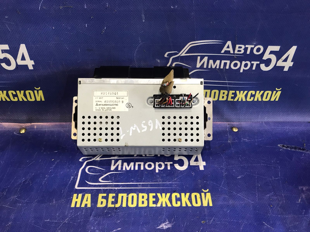 Монитор MITSUBISHI PAJERO 2004