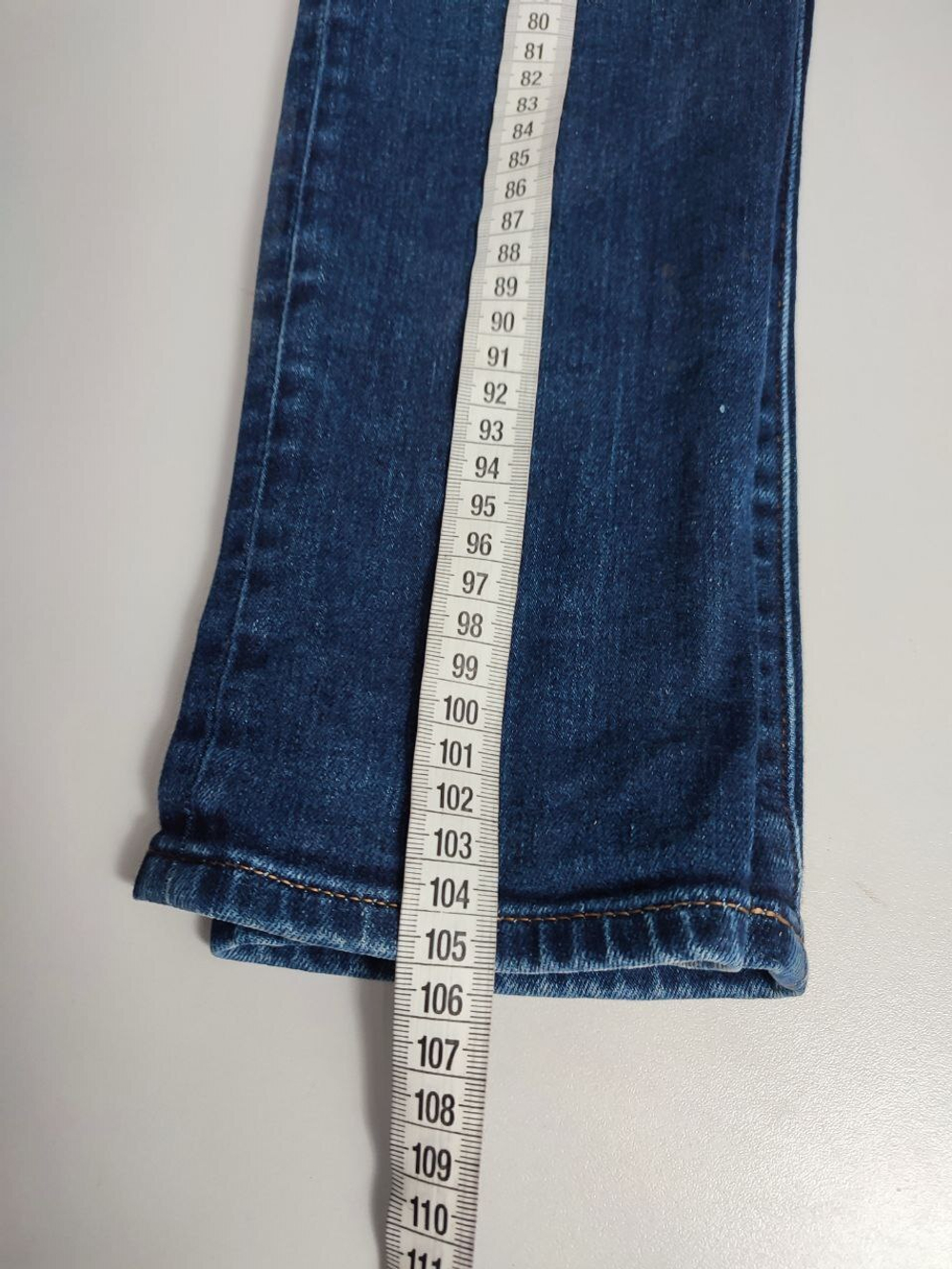 Джинсы Uniqlo зауженные 40 размер