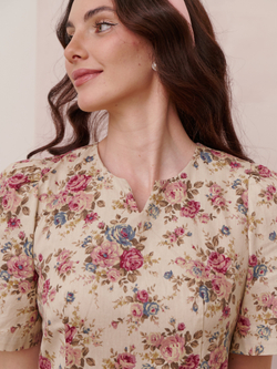 Платье с коротким рукавом