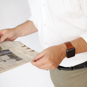 Ремешок для Apple Watch 40/41/42 mm из кожи питона, цвета коньяк