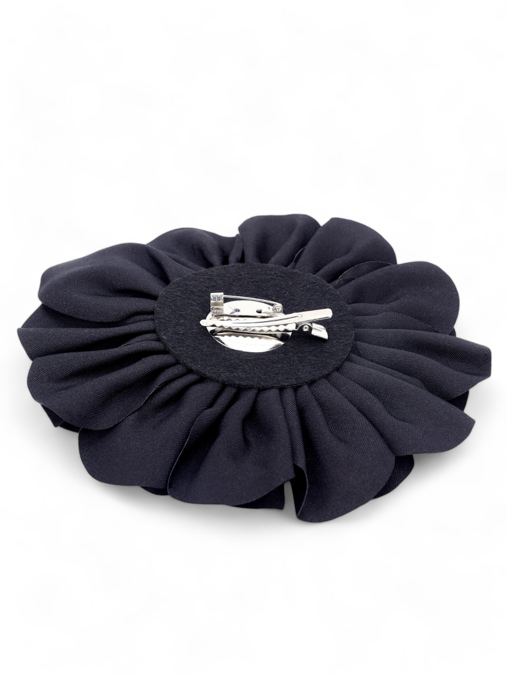 Брошь "Дэви" черная