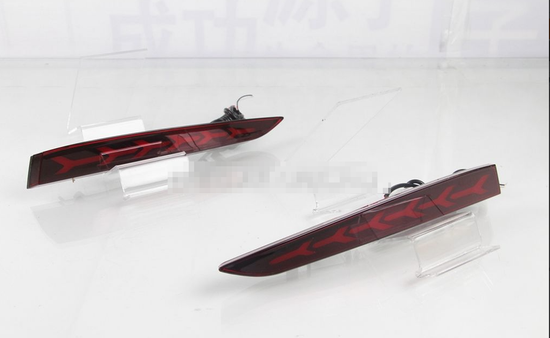 Светодиодные вставки в задний бампер Хендай Солярис 2017-2019 V6 Type