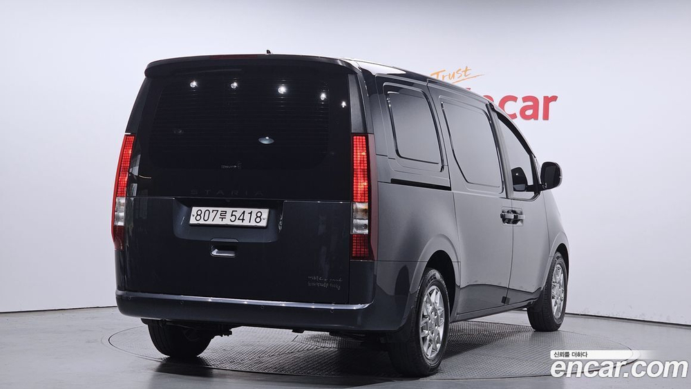 Hyundai Staria Cargo 3-х местный (03.2023)