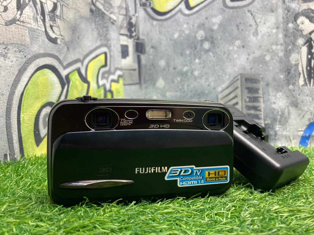 FujiFilm FinePix Real 3D W3