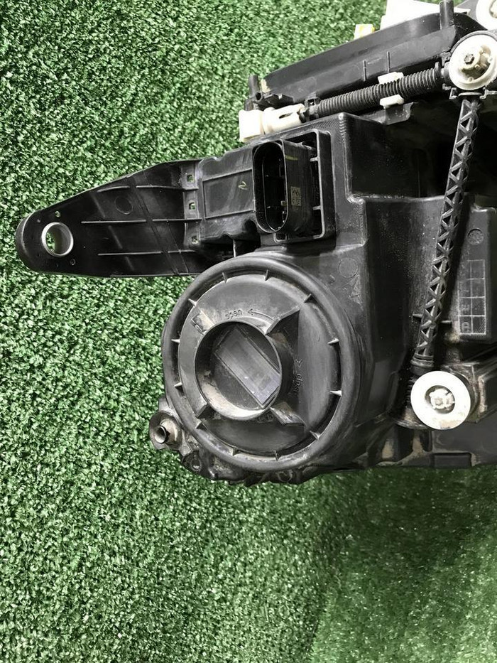 Фара левая Mercedes GLE V167 (18-24) Multibeam LED