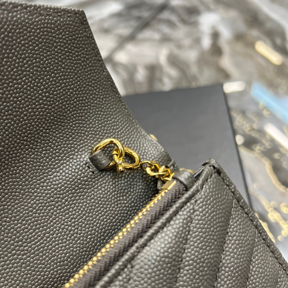Saint Laurent WOC 19 cm