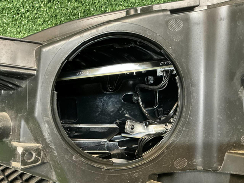 ДХО правый Hongqi HS3 (2023-н.в.) LED