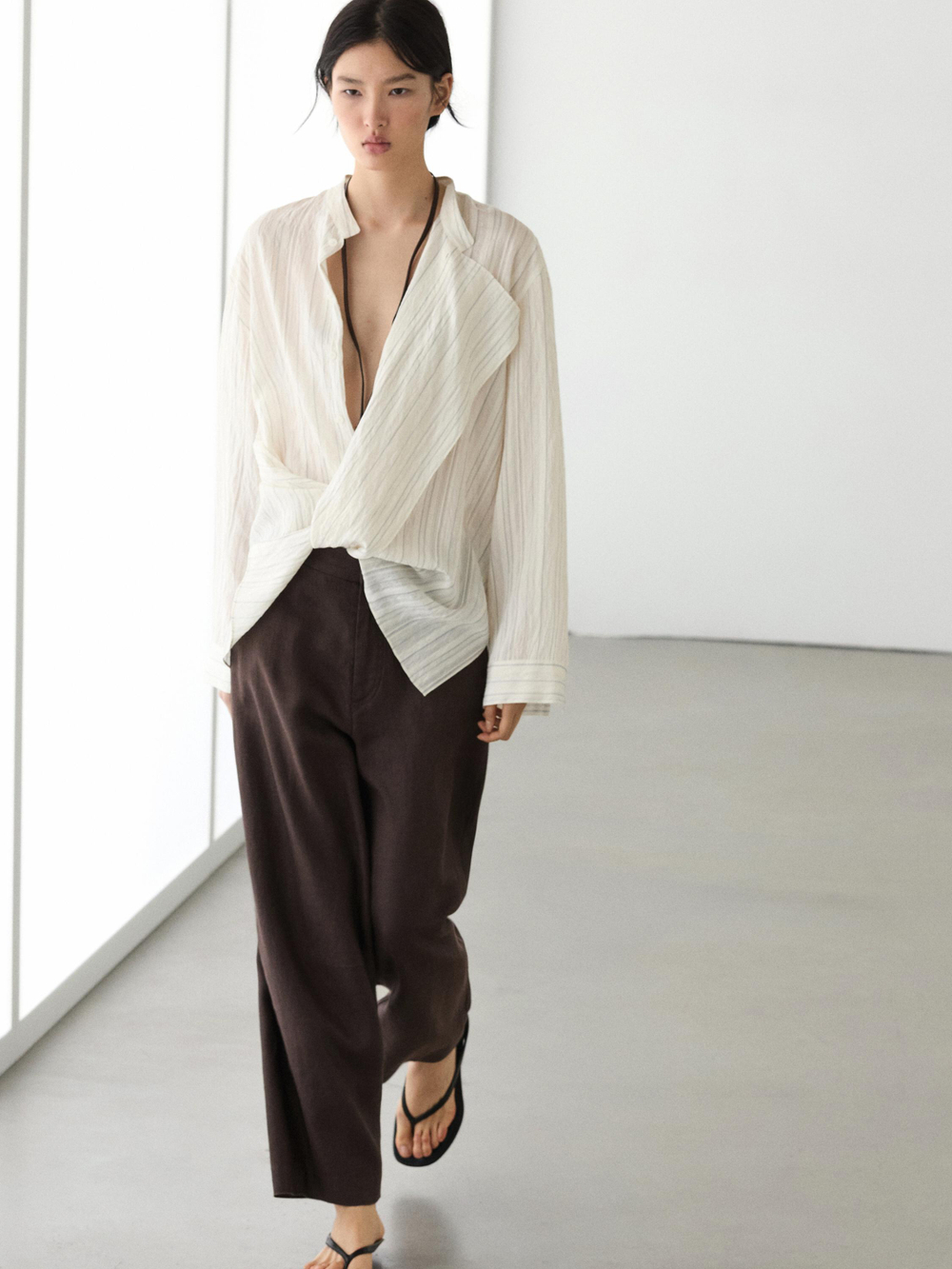 Massimo Dutti Льняные брюки морковного кроя, коричневый