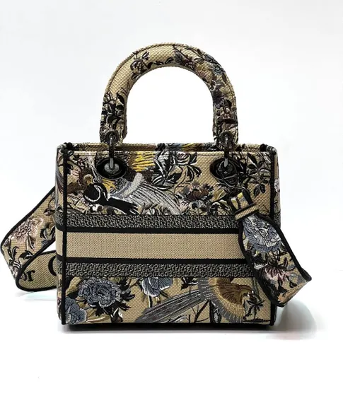 Женская сумка Dior Lady D-lite, модель среднего формата бежевый