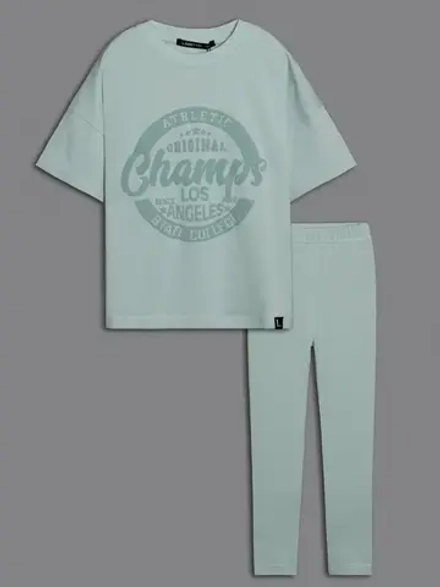 Костюм для девочки летнийс лосинами