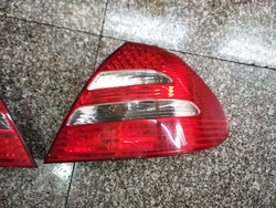 Задний фонарь (левый или правый) Mercedes-Benz E-класс W211 E200/E240/E280/E230/E320/E500/E350