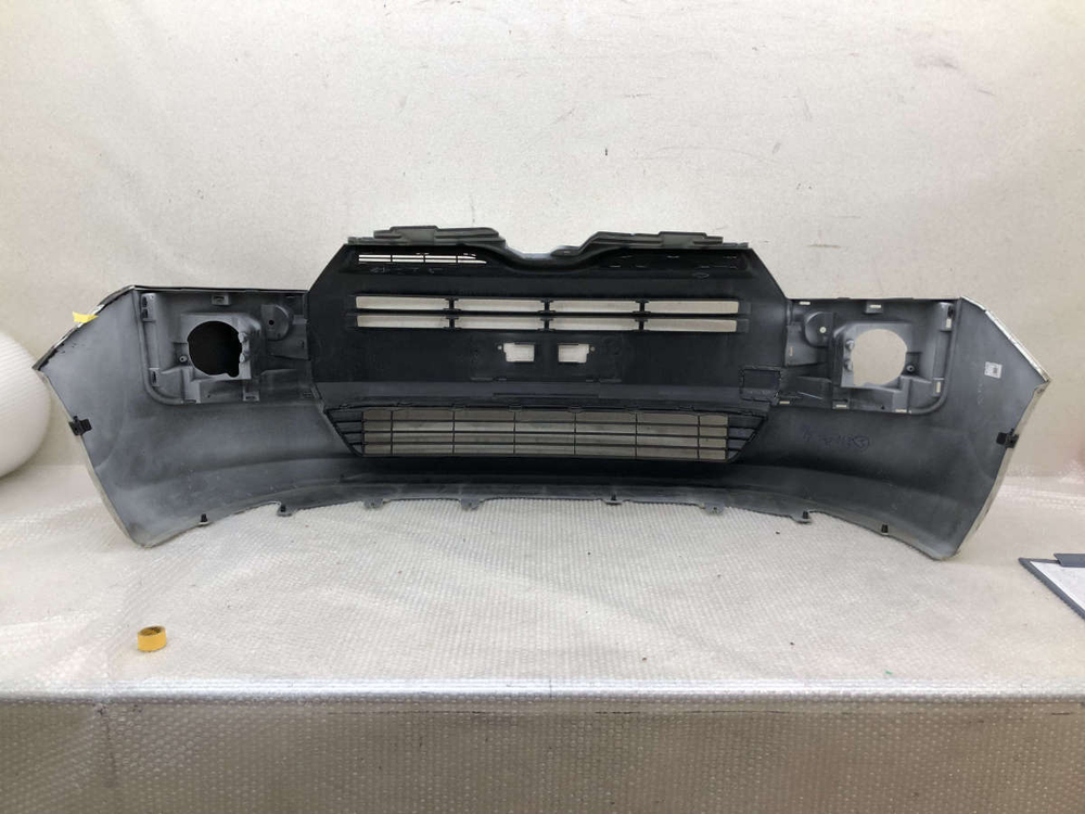 бампер передний Toyota Probox NCP165 NSP160
