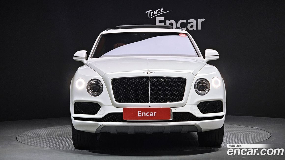 Bentley Bentayga 4.0 V8 (04.2020)