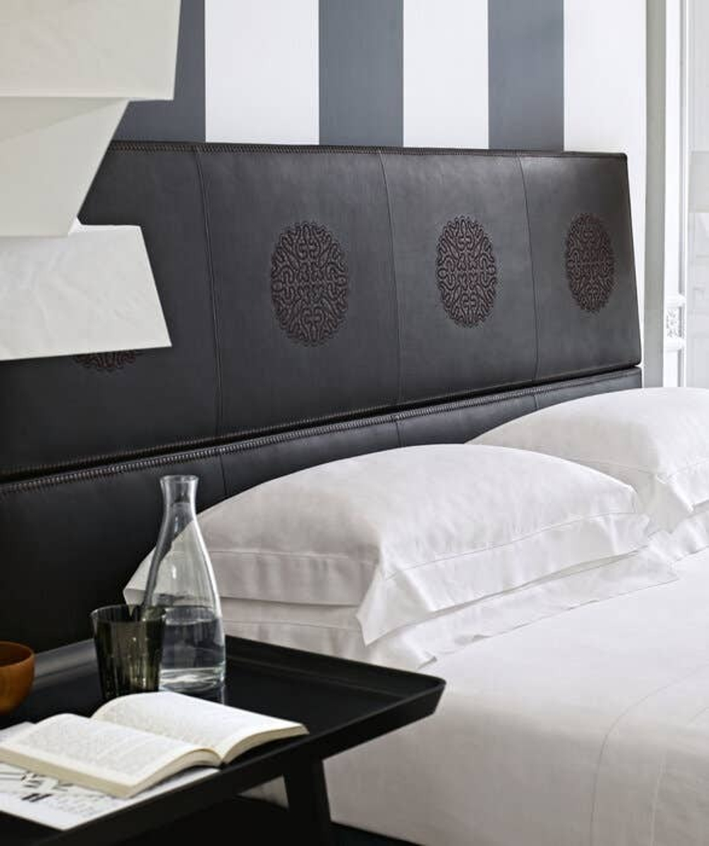 Кровать Maxalto Erik headboard