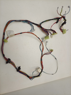 WISL82 кт57 Проводка для стиральной машины Indesit 16001736704 б/у