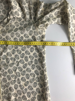 Блузка со стильным принтом, визуально на 44 размер