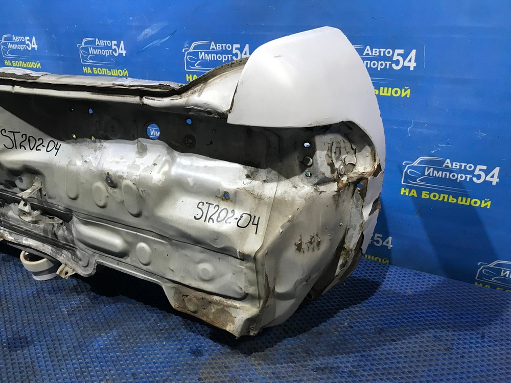 Панель задняя между задними крыльями TOYOTA CARINA ED 1994