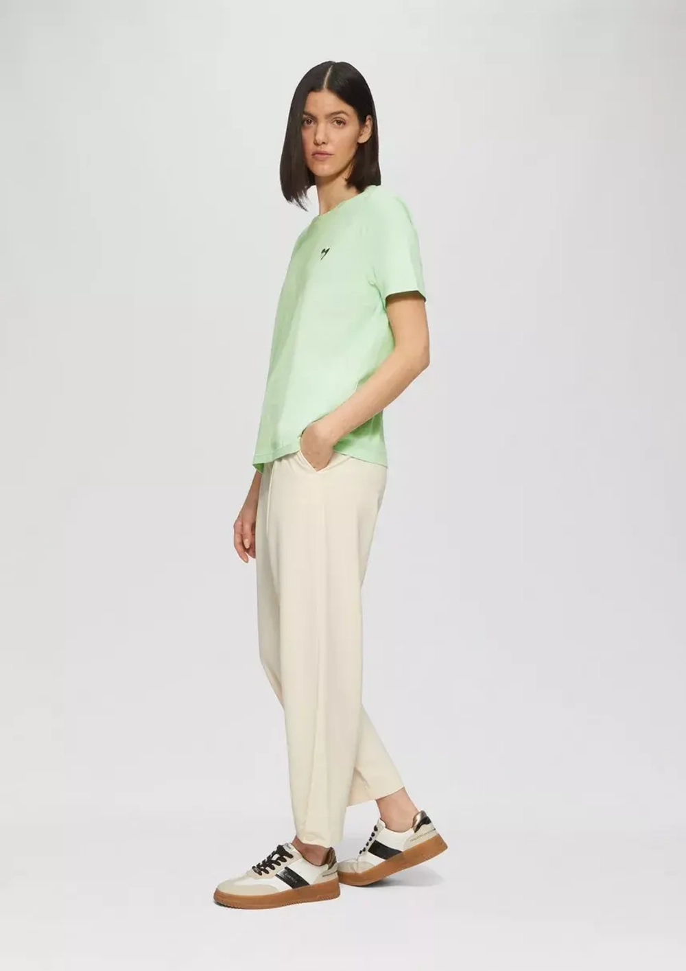 Футболка Relaxed Fit с вышивкой в виде сердца s.Oliver