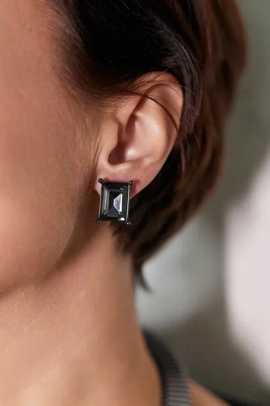 Серьги пусеты графитовые кристаллы в графитовой рамке