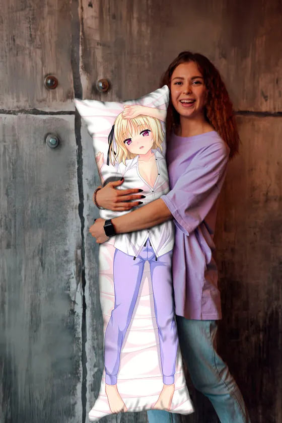 Дакимакура Юи Накаидзуми и Шиори Фуюцуки