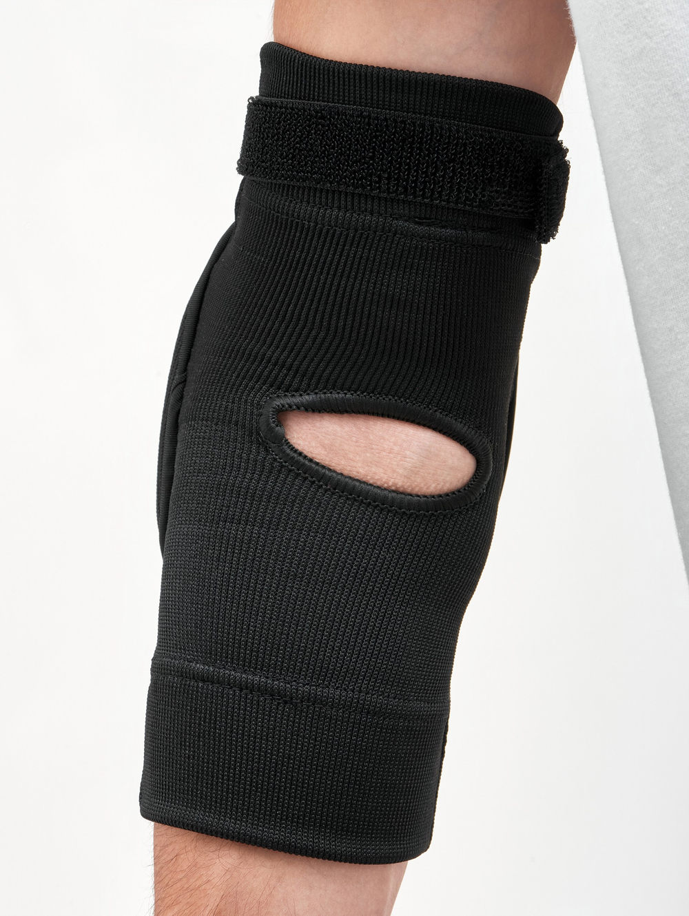 Налокотники Tomorrow Star Black Line