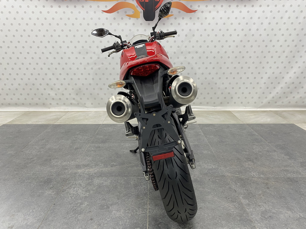 Ducati Monster 696 , 2013