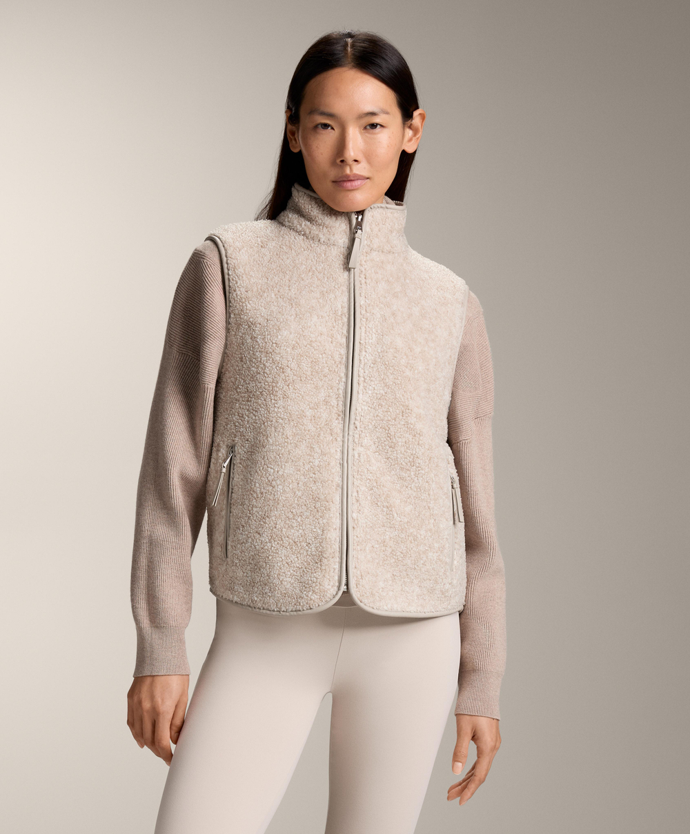 Oysho Базовый жилет из искусственной овчины на молнии, светлый экрю