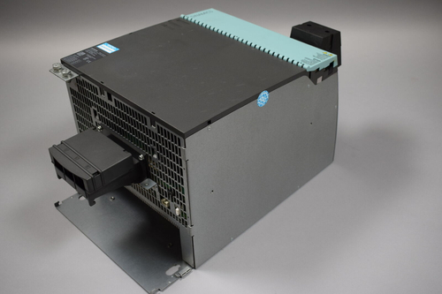 Б/у SIEMENS 6SL3120-1TE32-0AA3