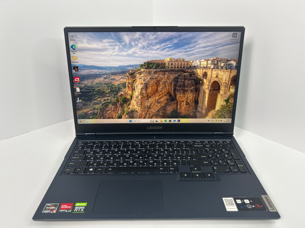 Ноутбук Lenovo Legion 5 15ACH6H (82JU0010RU) 15.6"/AMD Ryzen 7 5800H/RAM 16GB/SSD 512GB/GeForce RTX 3060 6GB/IPS/1920*1080/Windows 11/Подсветка кл-ры: LED/черный. Состояние: B1