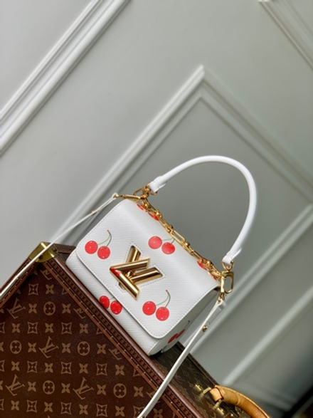 Louis Vuitton Twist PM