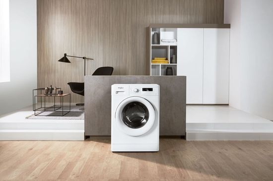 Стиральная машина Whirlpool FWSF 61053 W