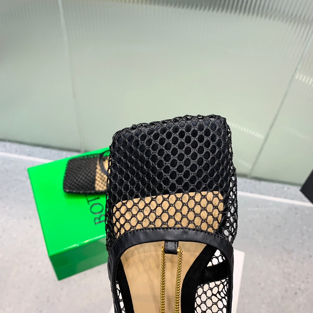 Bottega Veneta Stretch Lace-Up Sandal