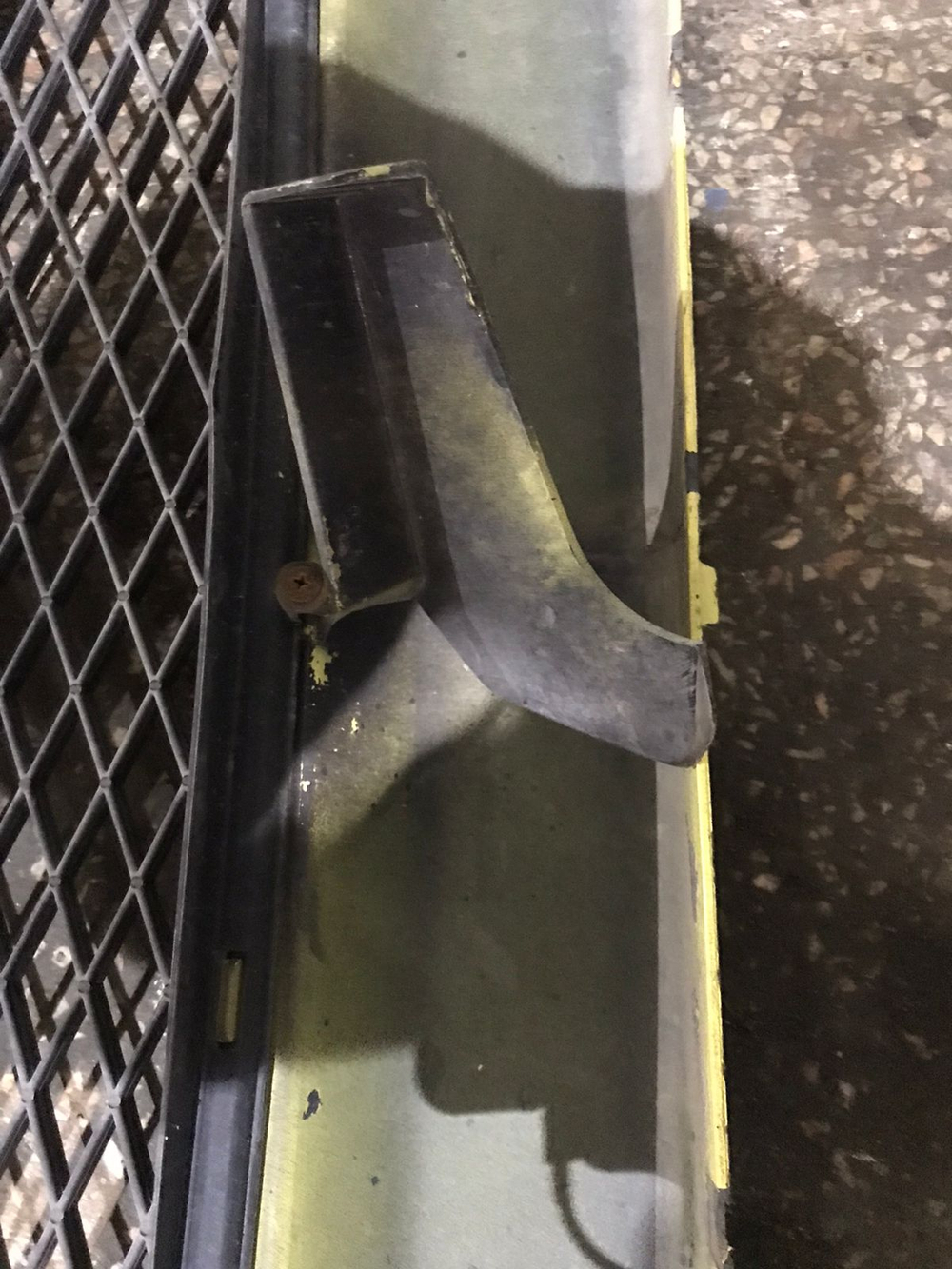 Бампер передний SUZUKI SWIFT 2003-2005