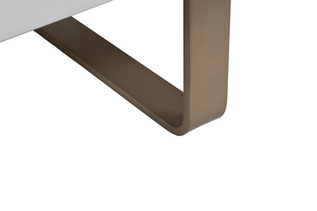 Комод Garda Decor светлый с металлическим каркасом и стеклянной столешницей 77IP-20861