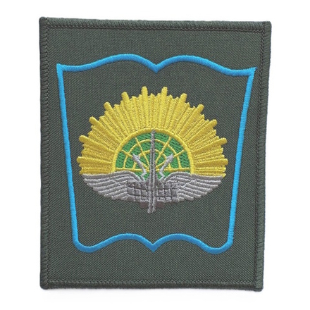 Шеврон вышитый ЯВВУ ПВО оливковый фон