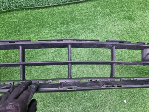 Решетка перед. бампера Mercedes GLB X247 19-23 AMG