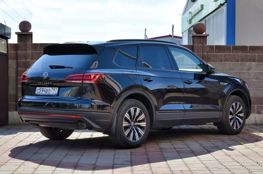VOLKSWAGEN Touareg 2021